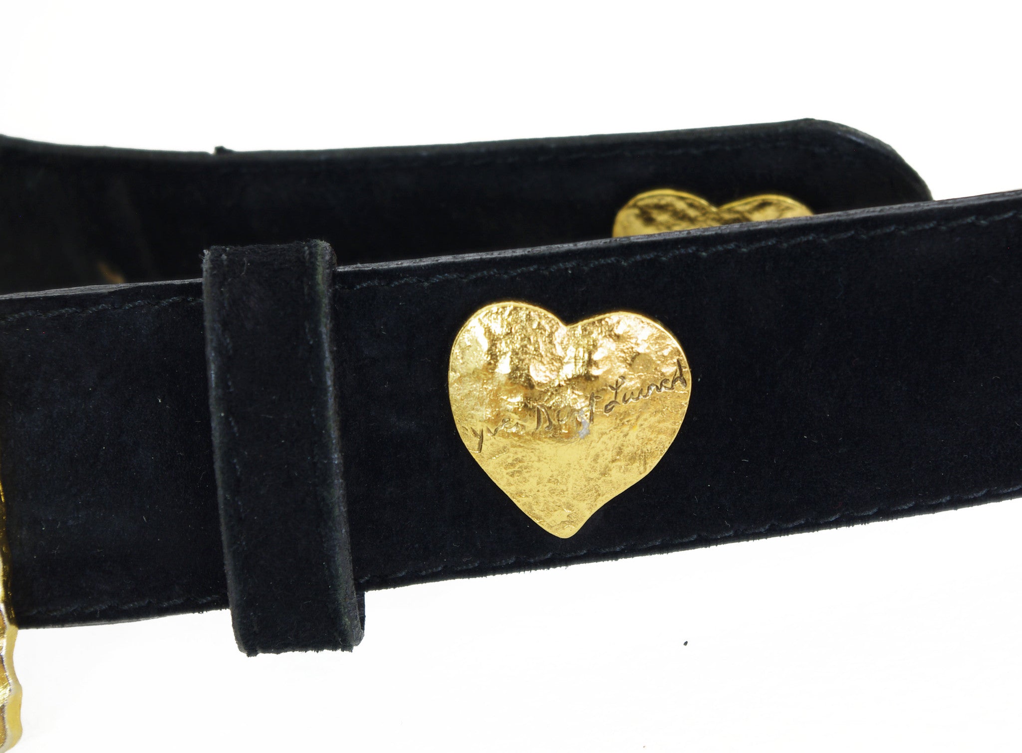 1980s Hammered Gold Signature Heart Black Suede Belt
