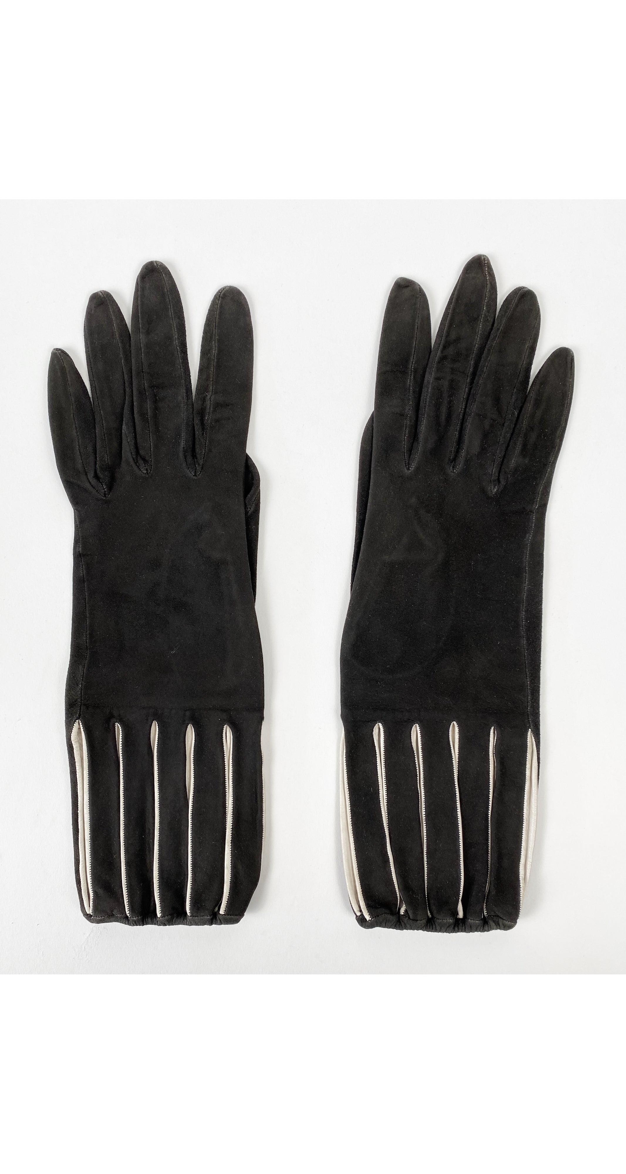 1950s Cut-Out Brown Suede Gloves