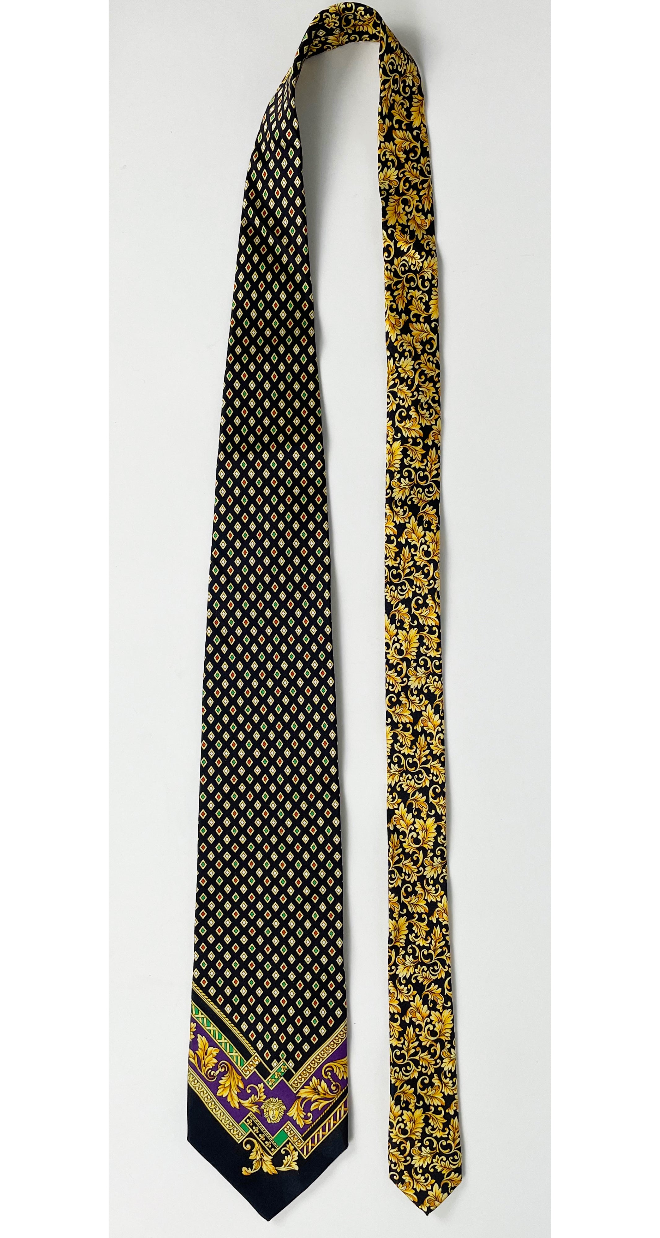 1990s Medusa Geometric Print Black Silk Men's Tie