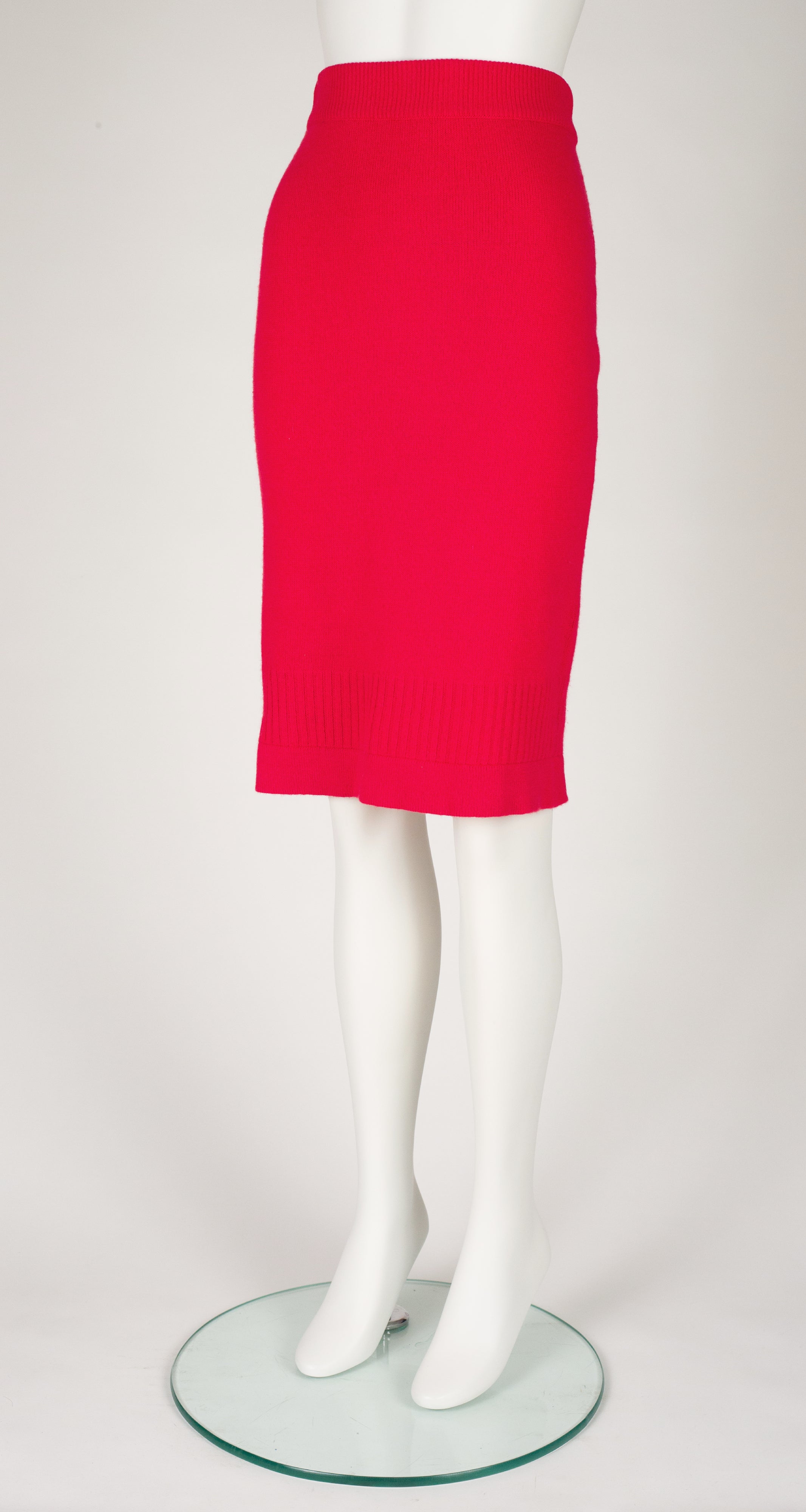 1980s Red Cashmere Knit High-Waisted Pencil Skirt