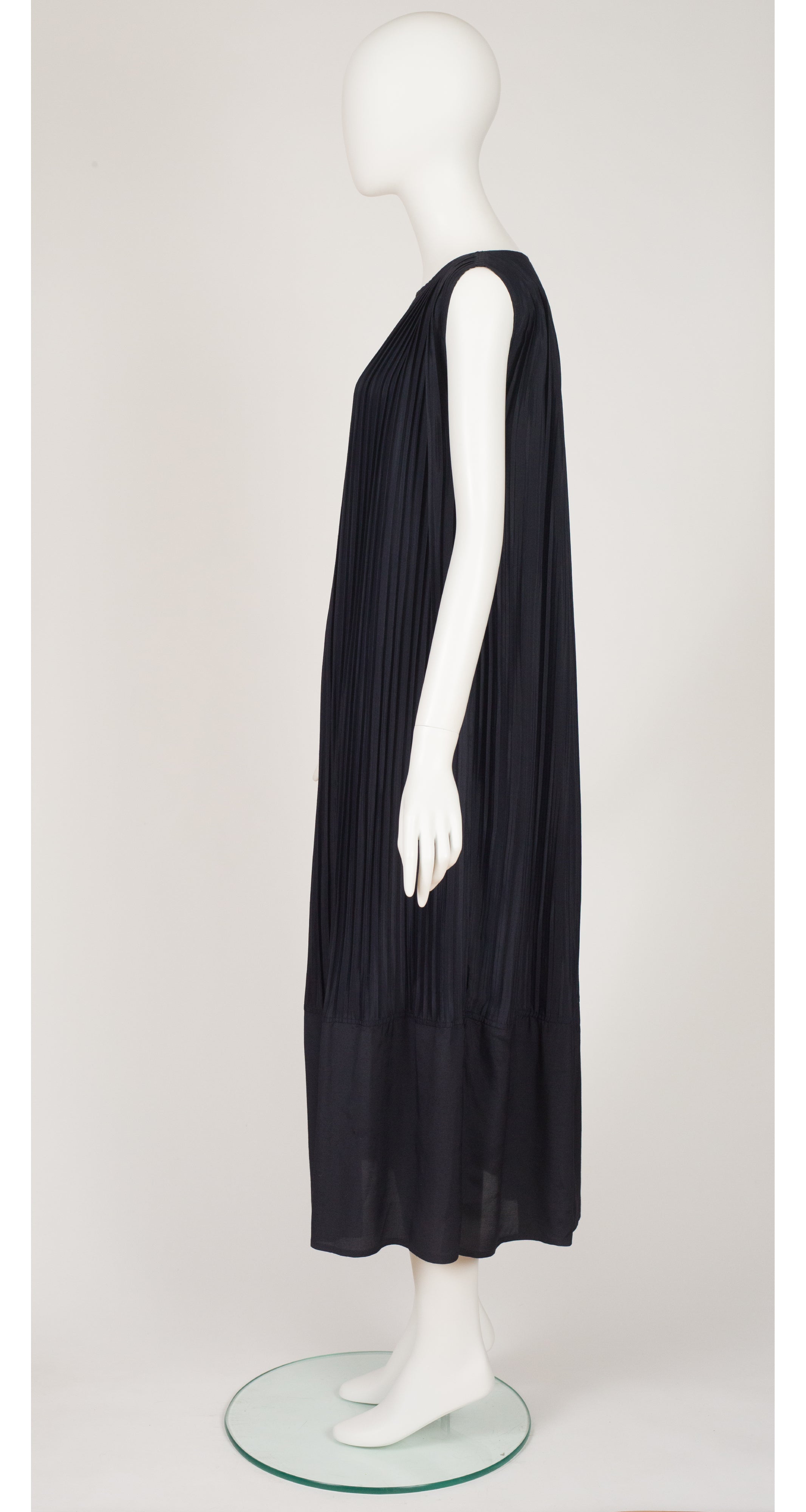 1980s Black Pleated Sleeveless Sack Dress