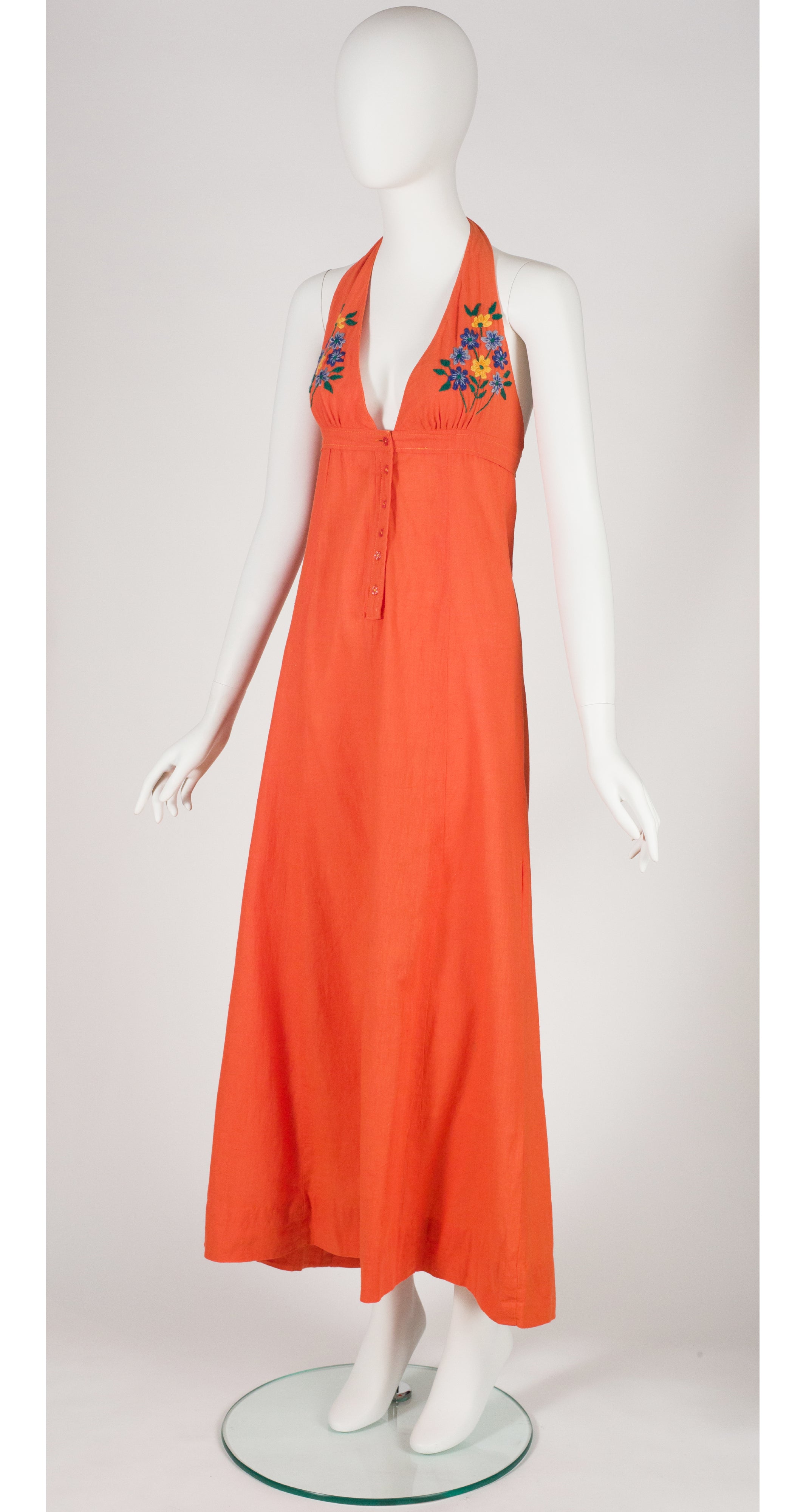 1970s Embroidered Orange Indian Cotton Halter Maxi Dress – Featherstone Vintage 1970s Embroidered Orange Indian Cotton Halter Maxi Dress – Featherstone Vintage