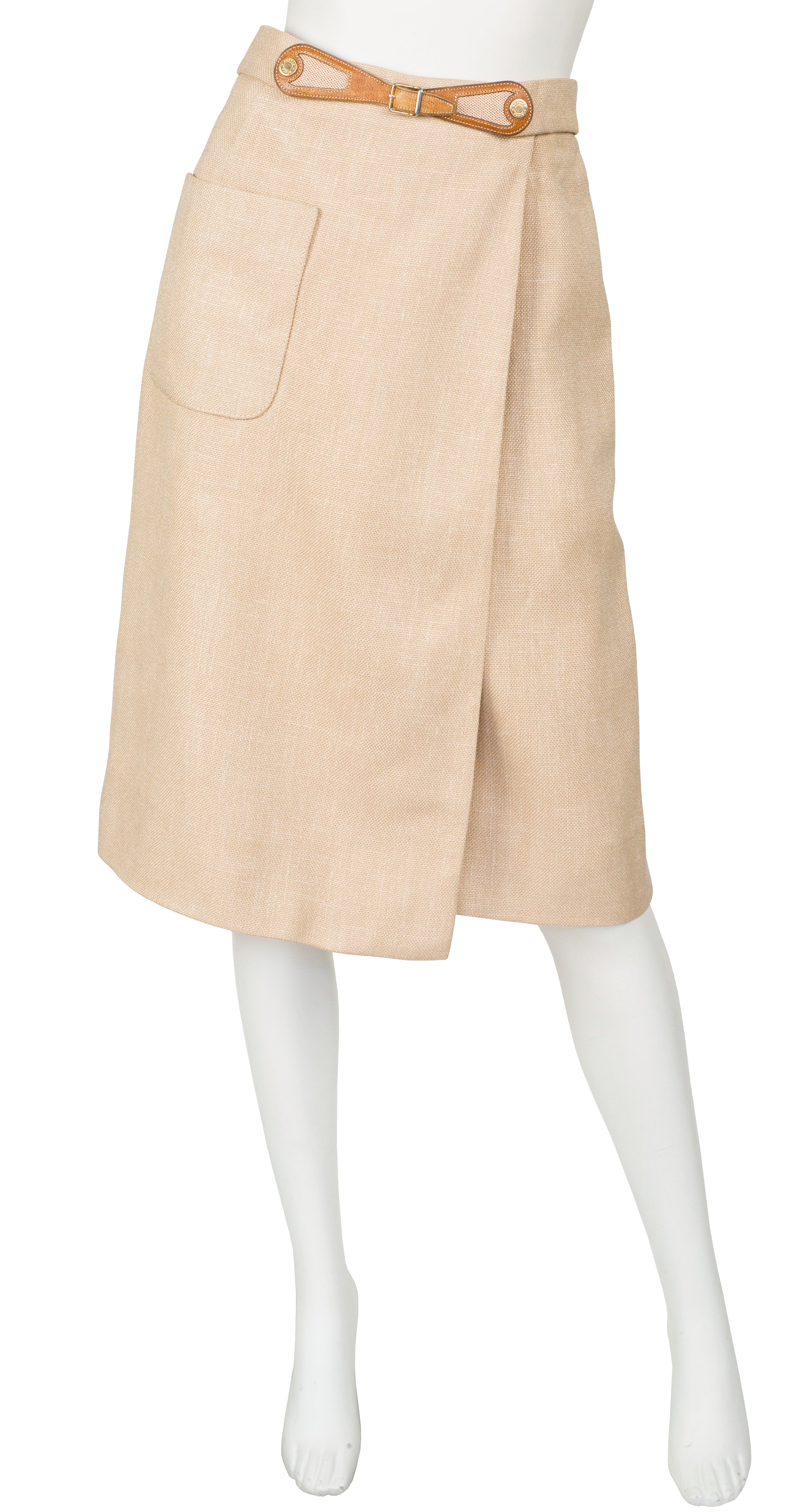 Hermès Vintage black pencil skirt with leather detail Hermès Vintage black pencil skirt with leather detail