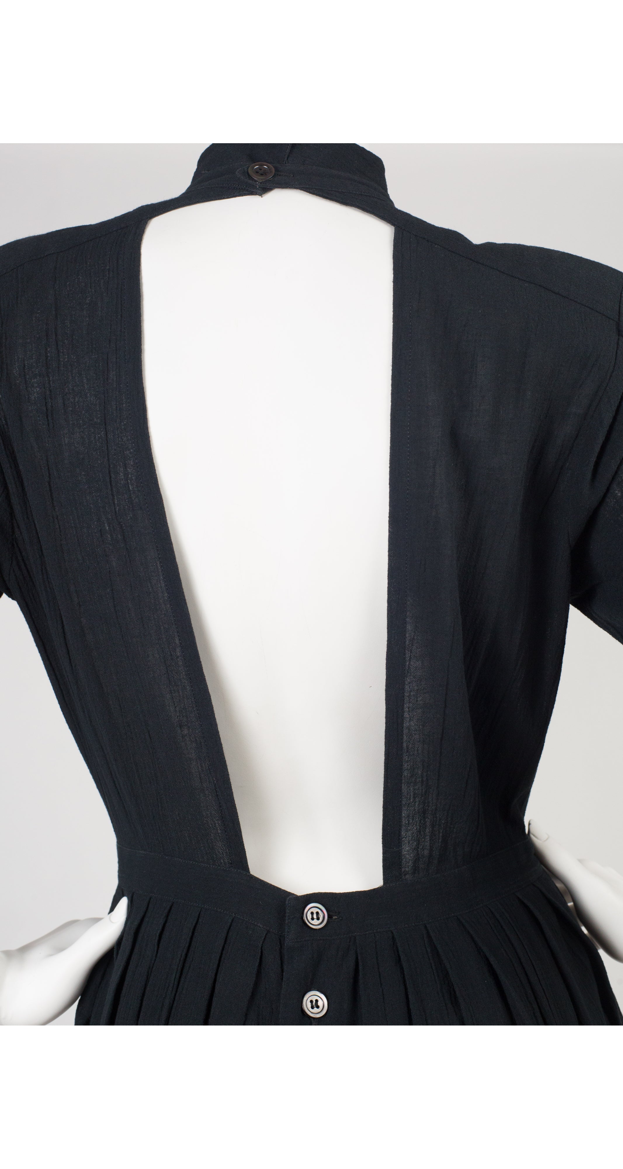 1980s Black Cotton Pleated Backless Dress