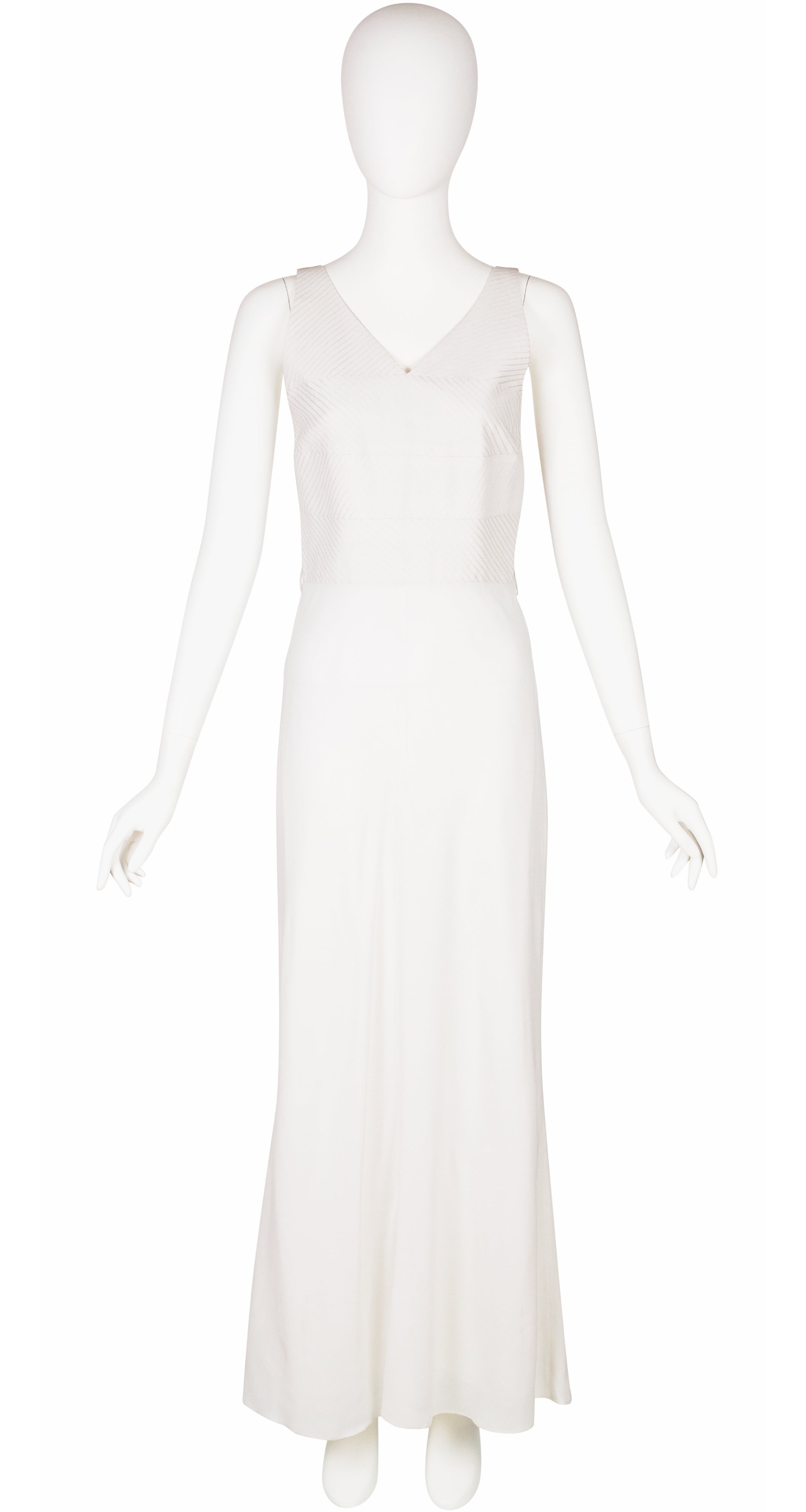 1970s Embroidered Bodice White Crêpe Gown