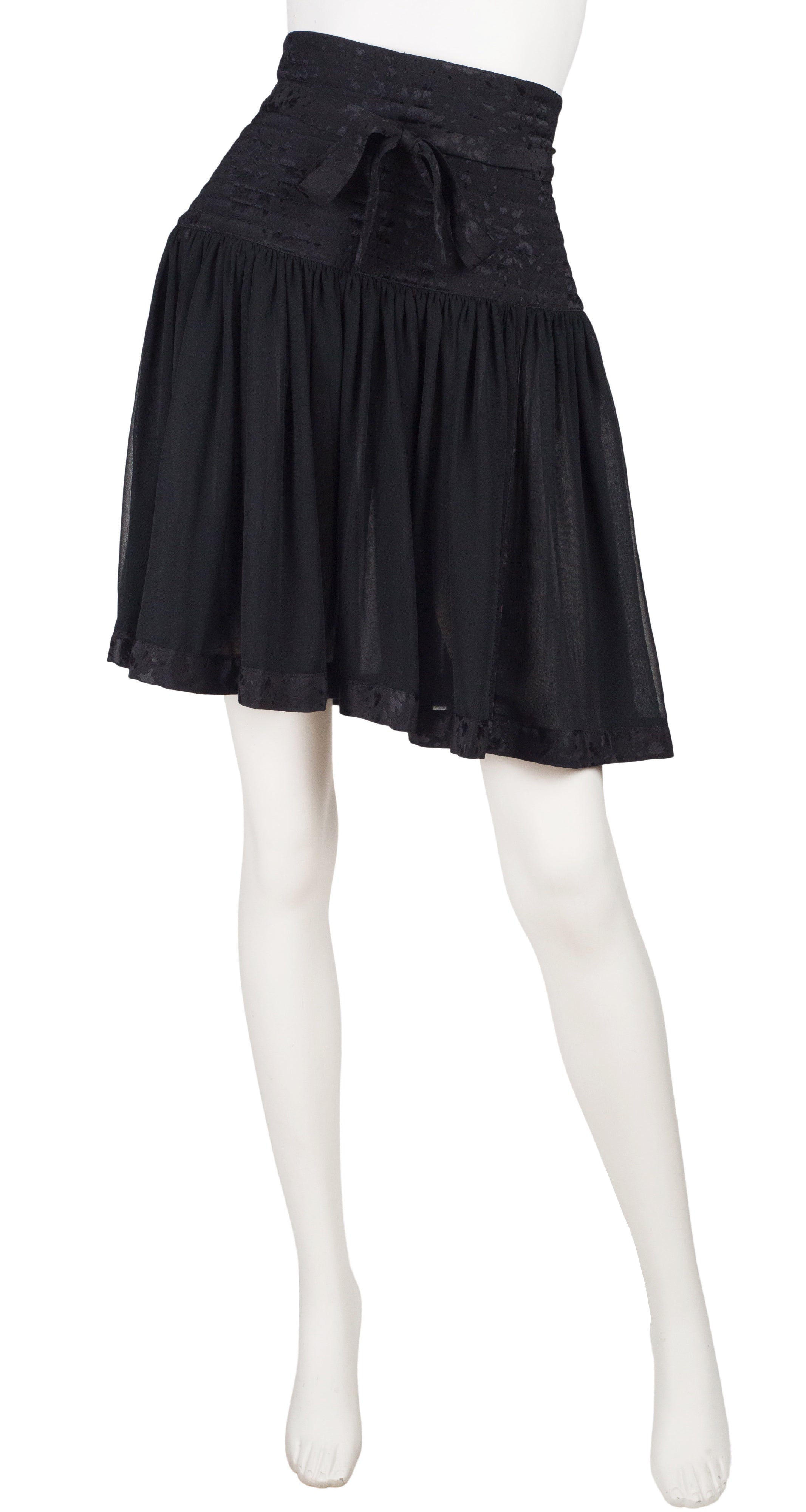 Meera Black High Waisted Skirt – FINESSE
