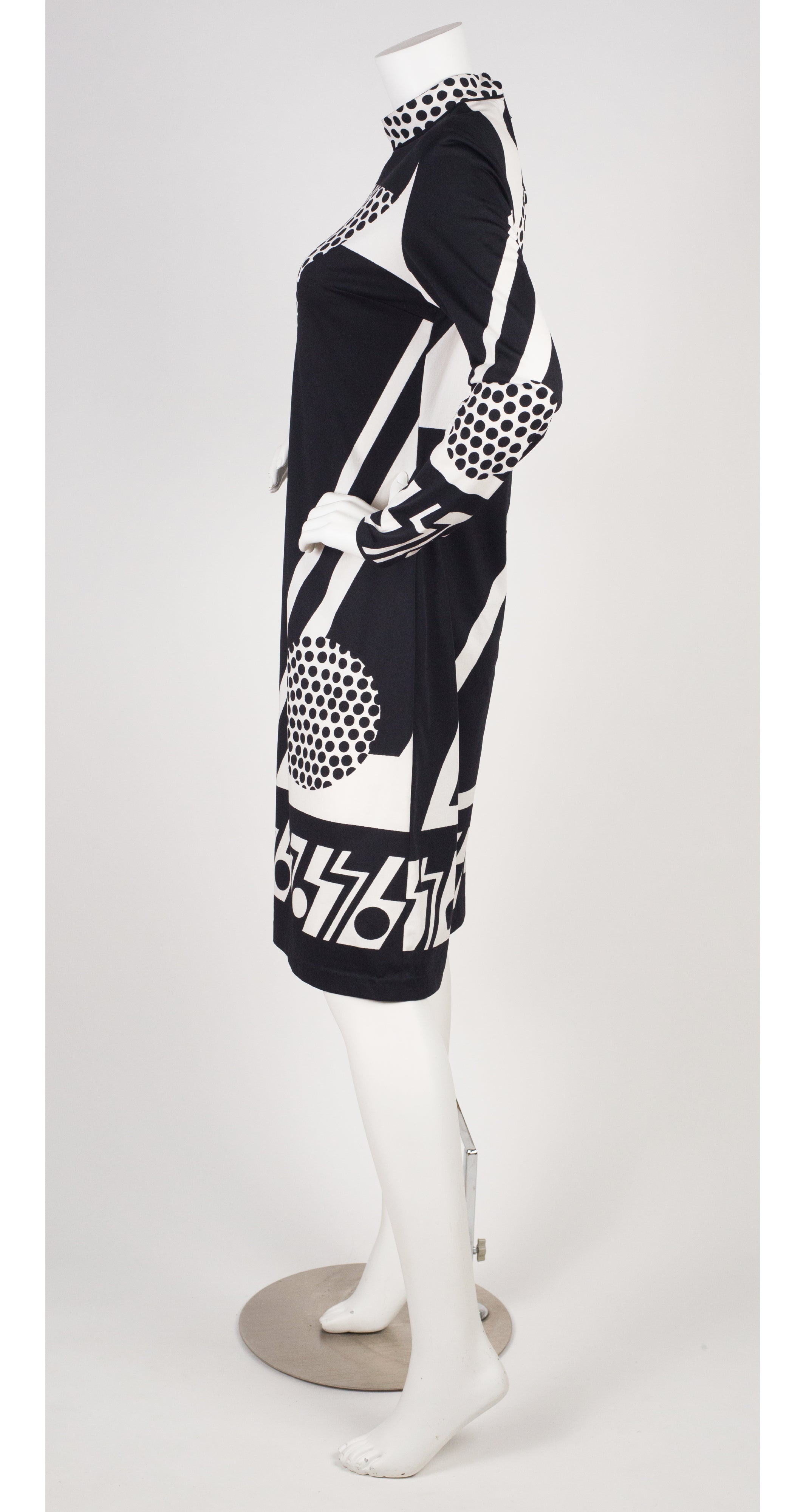 1960s Black & White Op Art Jersey Dress