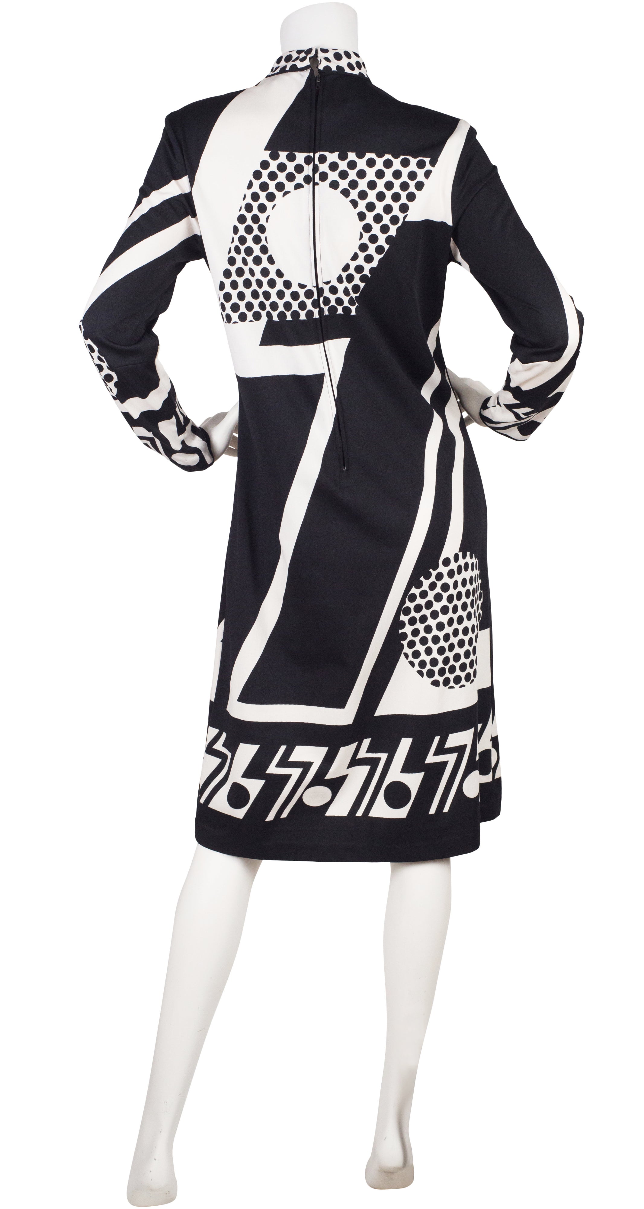 1960s Vintage Black & White Op Art Jersey Dress Featherstone Vintage 1960s Vintage Black & White Op Art Jersey Dress Featherstone Vintage