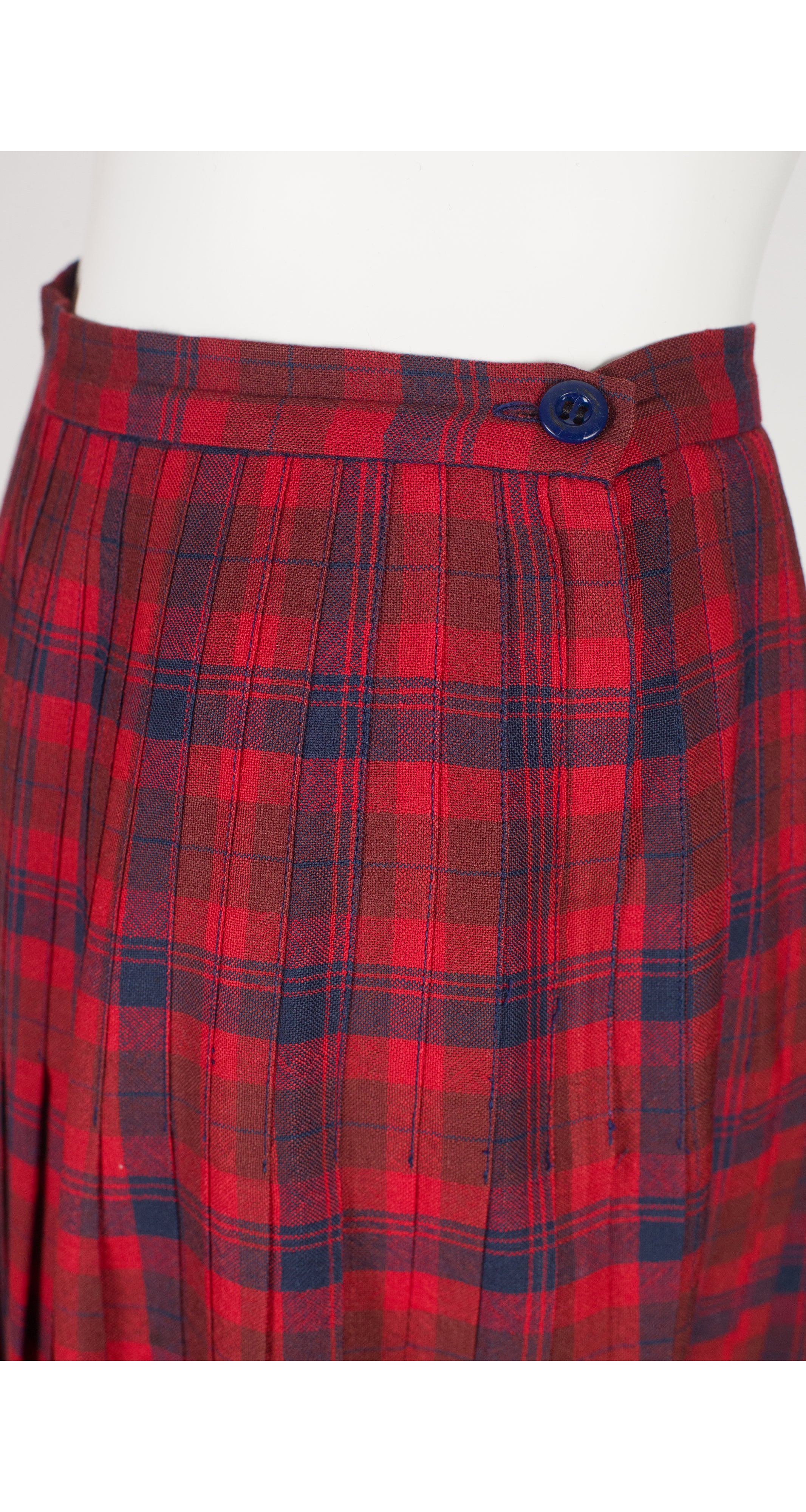 1970s Red Plaid Wool Pleated High-Waisted Skirt