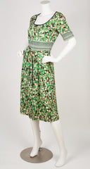 1970s Green Floral Jersey Short Sleeve Dress