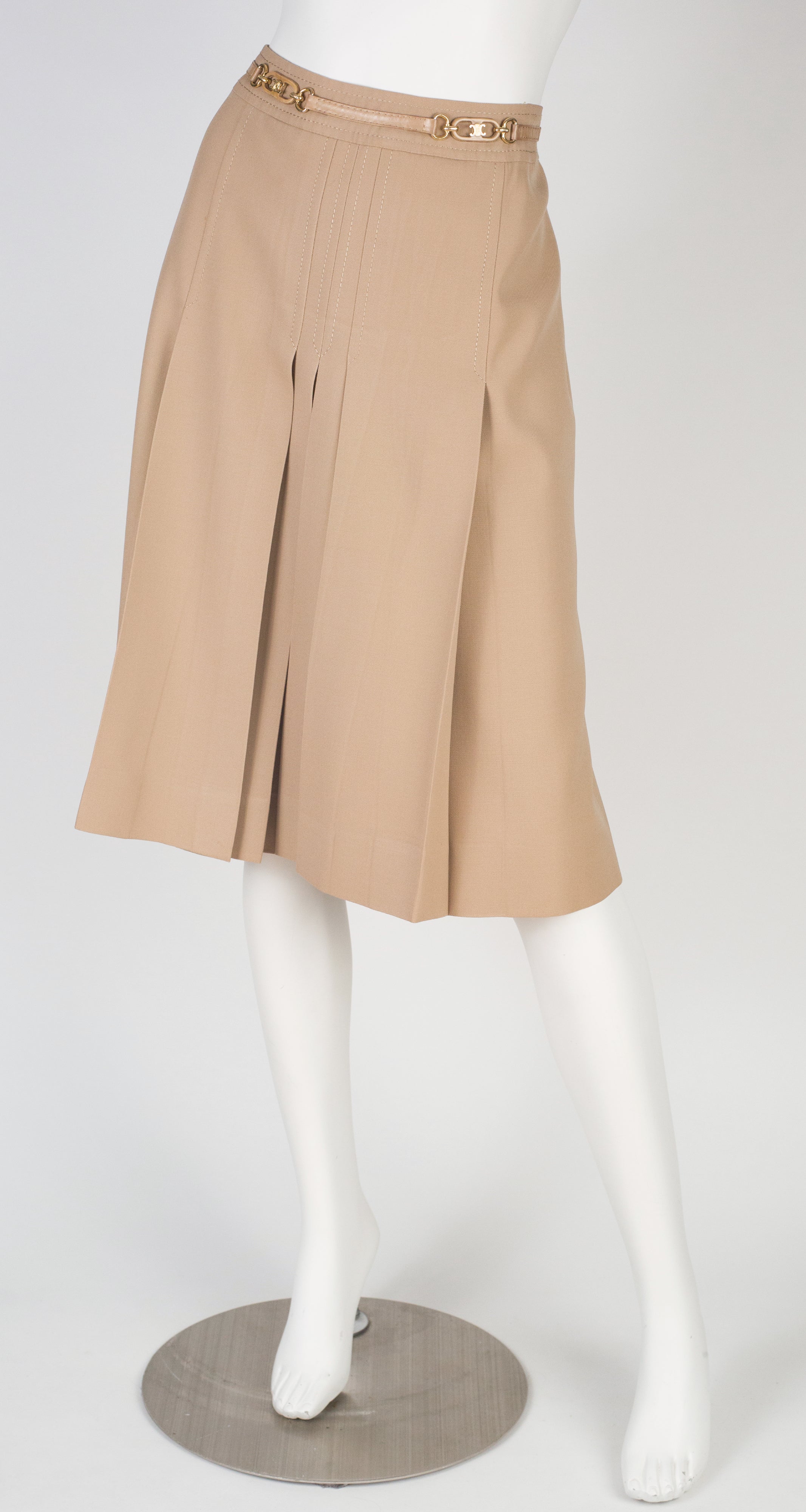 1970s Horsebit Beige Wool Gabardine Pleated Skirt