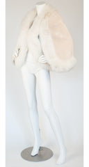 1970s Glamorous Cream Fox Fur Cape