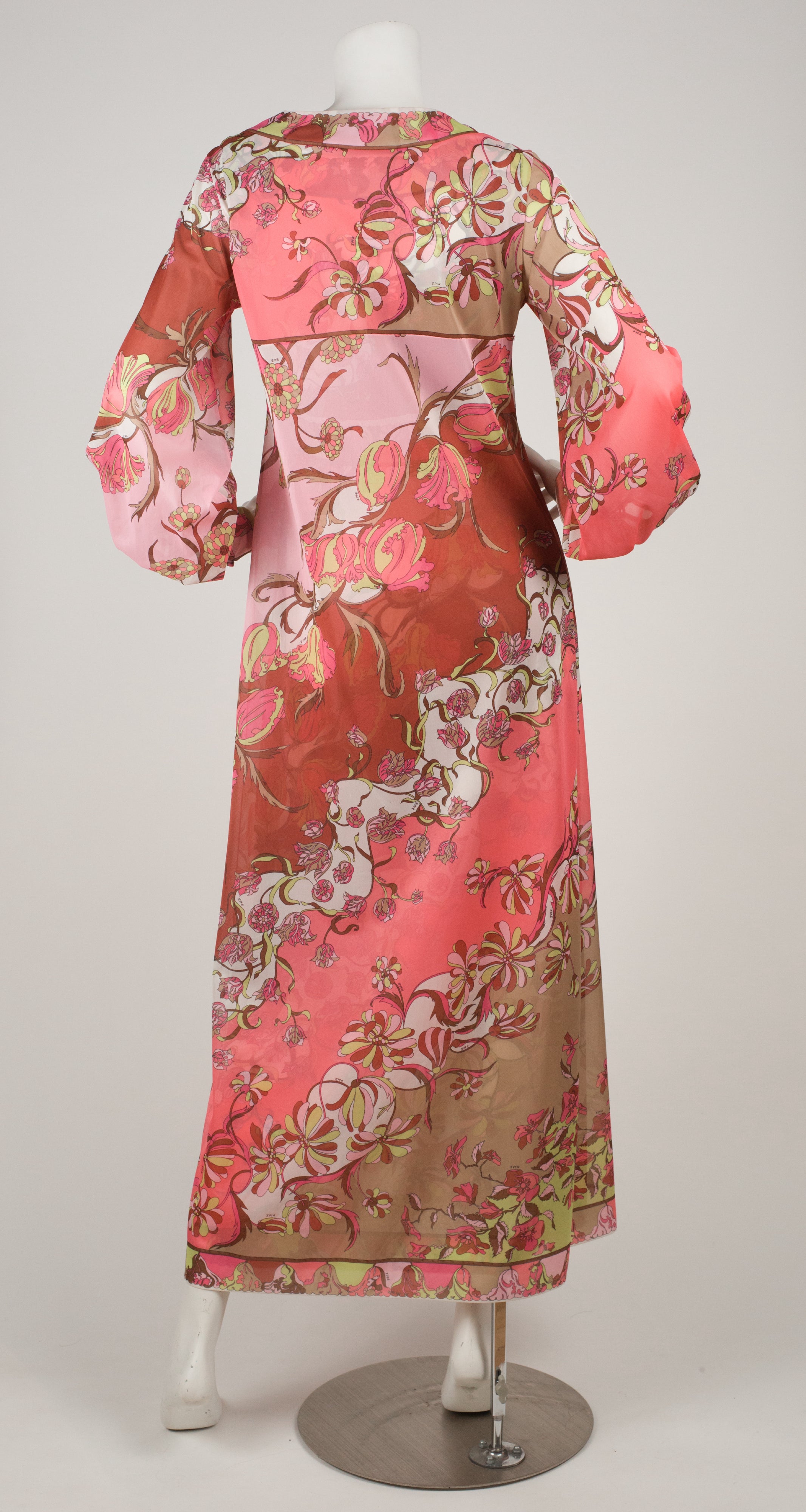 Dressed for Bed: Emilio Pucci for Formfit Rogers, 1959-1970's. This  collaboration was developed in the United States in hopes of expanding the  brand overseas, which proved successful. Many of these pieces can