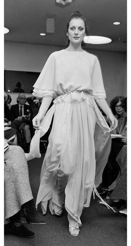 1978 S/S Runway Pastel Silk Chiffon Flutter Sleeve Blouse