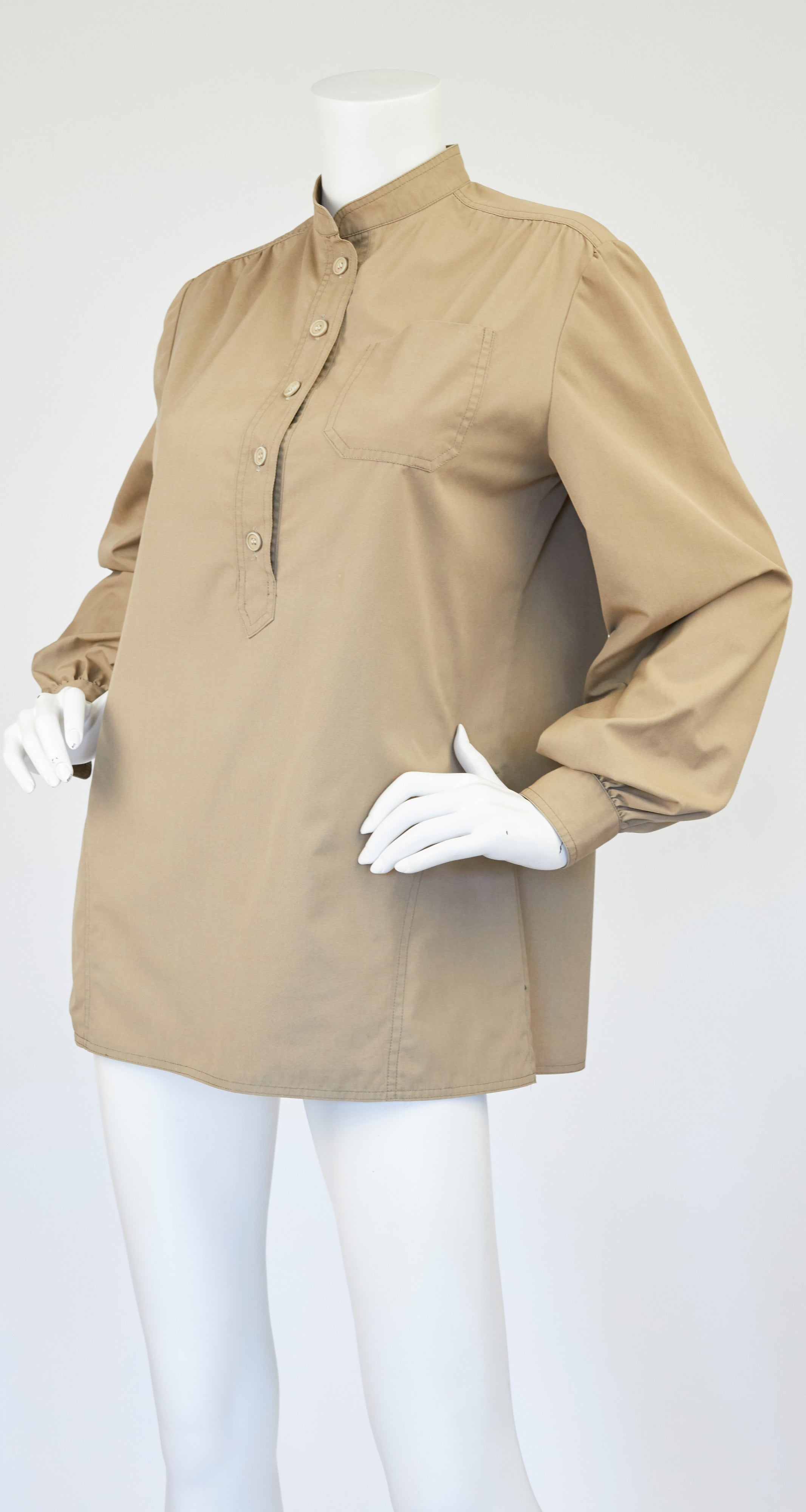 1970s Khaki Safari Style Long Sleeve Tunic