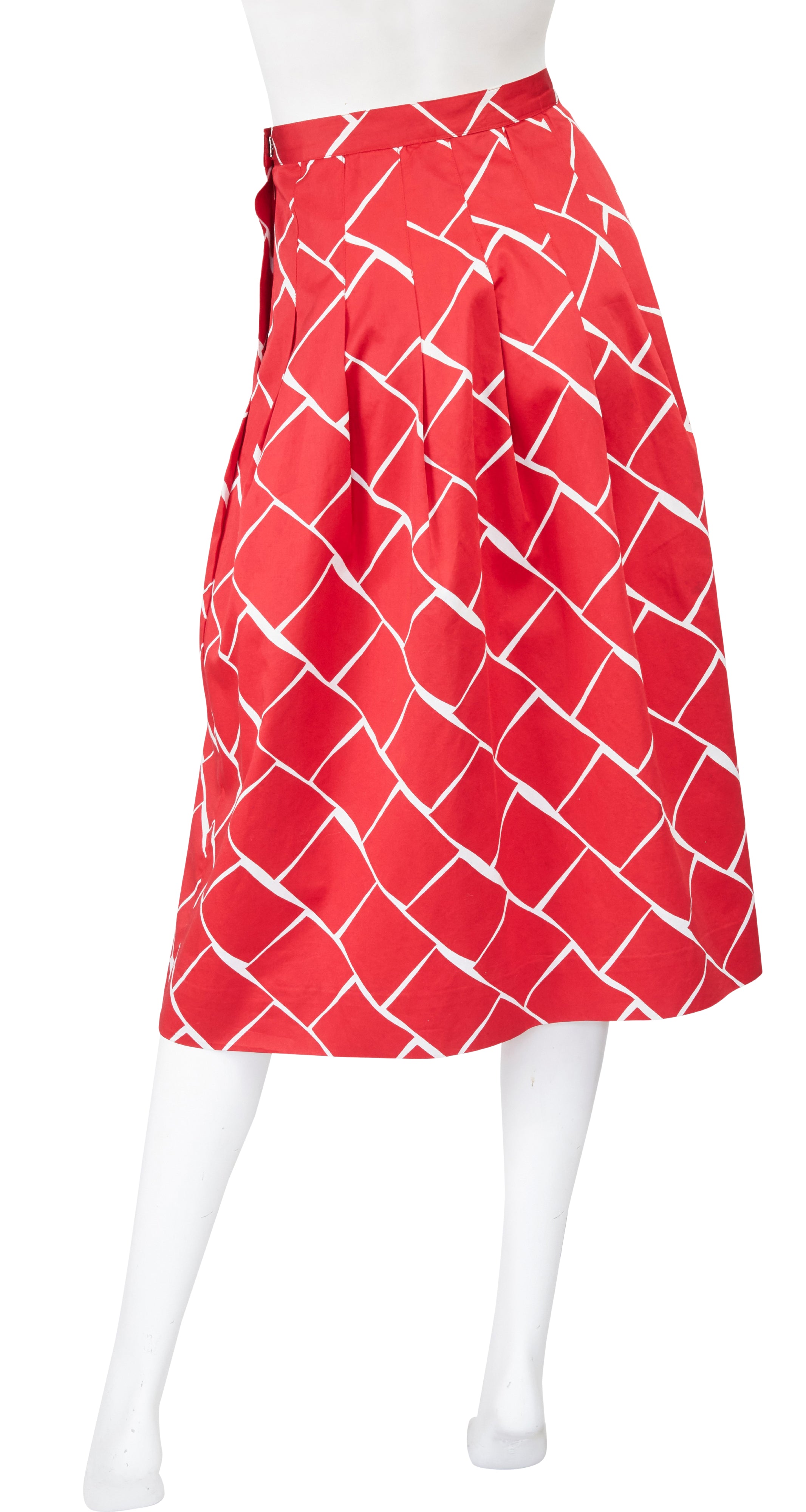 1970s Red & White Cotton Graphic Pleated Skirt